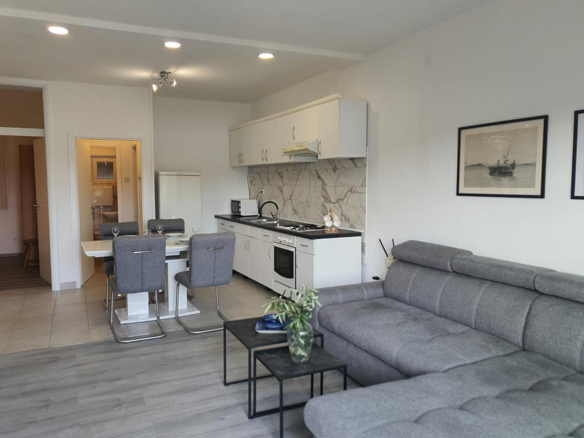 Guesthouse Mila Tisno Eksteriør billede